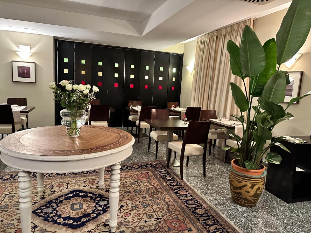 Hotel Comtur Binasco Dış mekan fotoğraf
