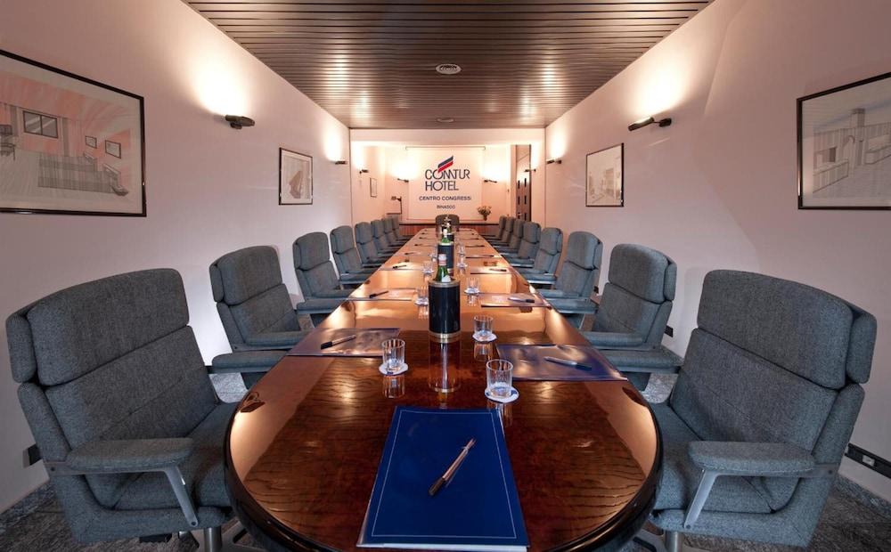 Hotel Comtur Binasco Dış mekan fotoğraf