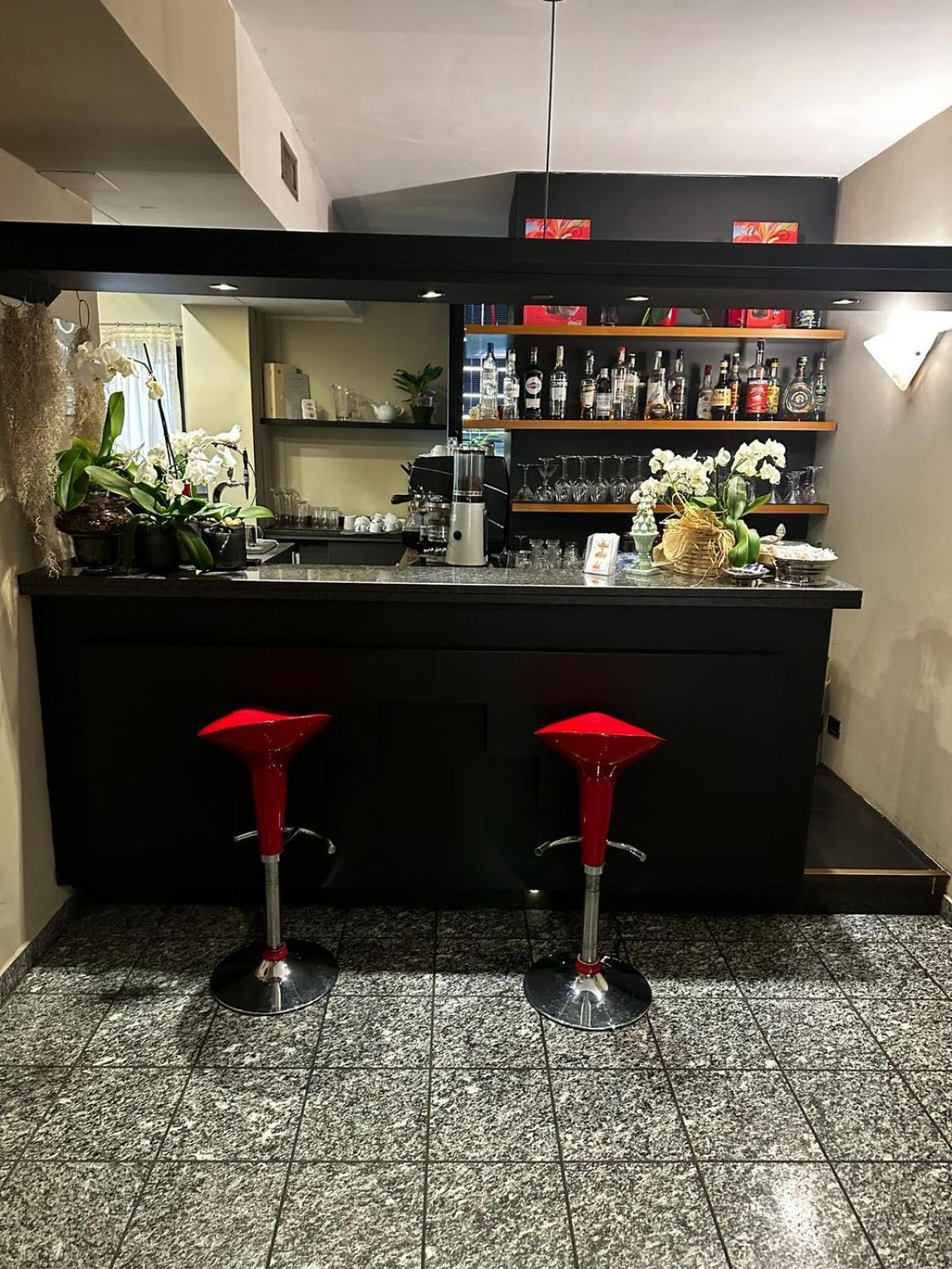 Hotel Comtur Binasco Dış mekan fotoğraf