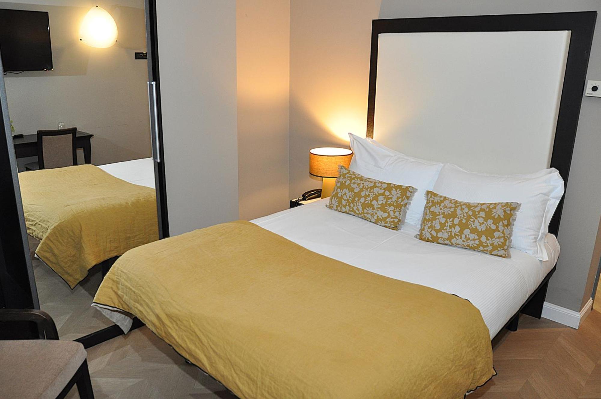 Hotel Comtur Binasco Dış mekan fotoğraf