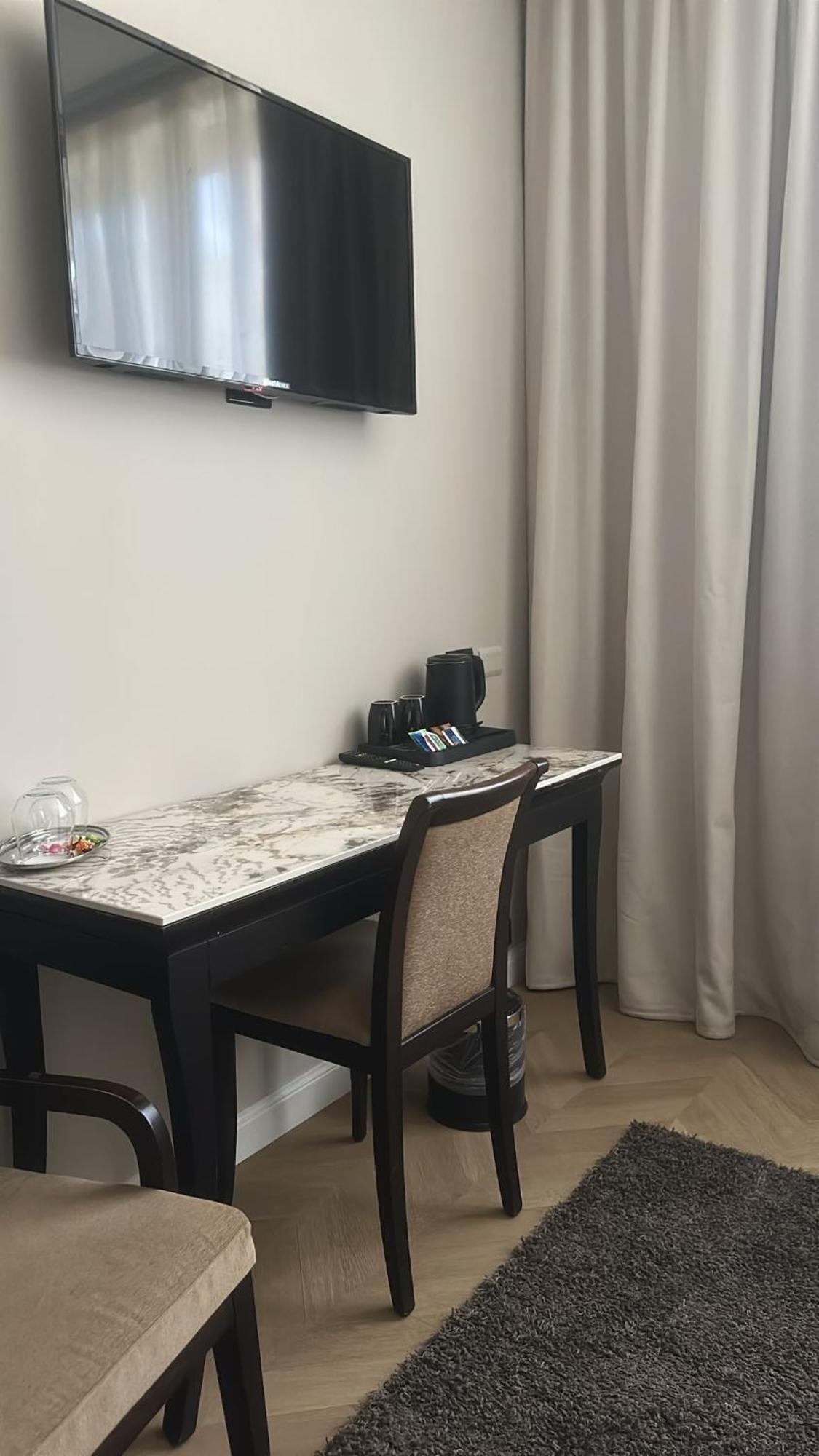 Hotel Comtur Binasco Dış mekan fotoğraf